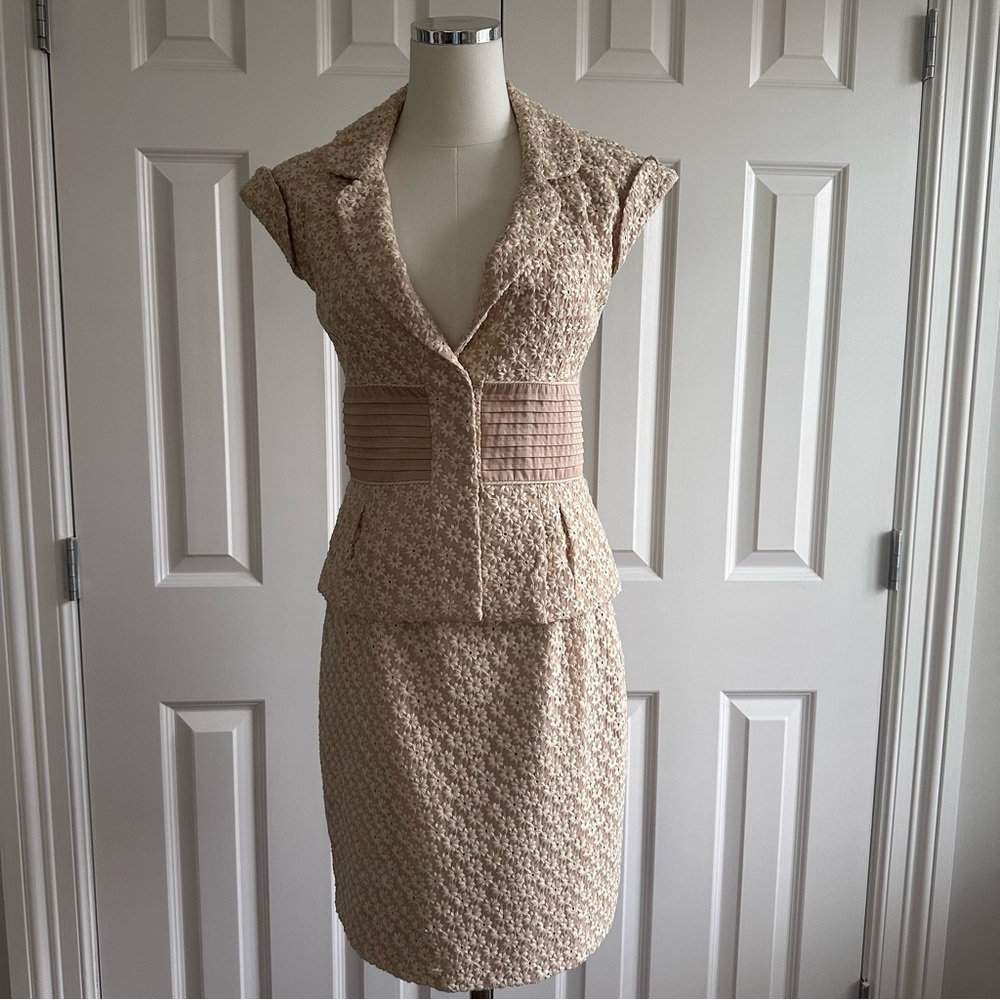 Cynthia Steffe Embroidered Lace Floral Pencil Skirt Jacket Business Suit Size S